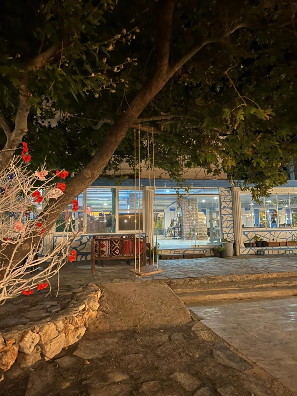 Deniz Restaurant Pansiyon - 2